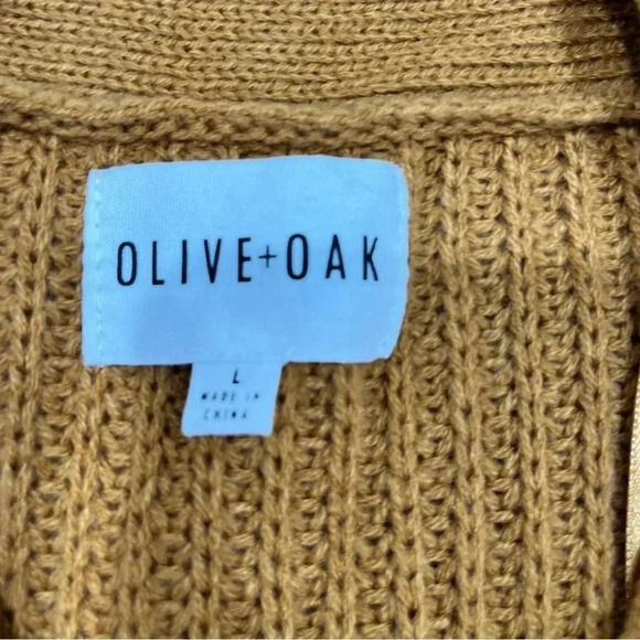 Olive and Oak long Camel Cardigan button front with pockets - Picture 6 of 6